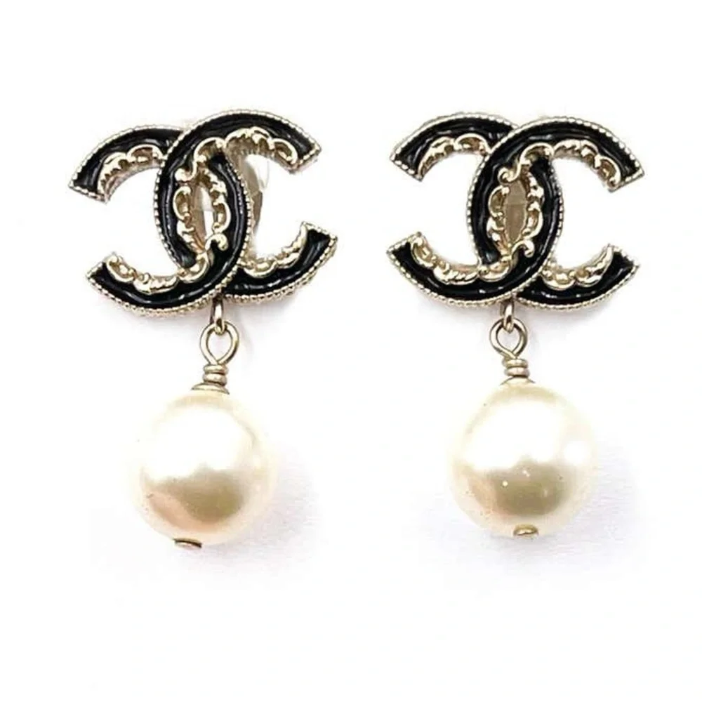 Rare 🎀 Chanel Gold CC Black Ruffle Pearl Dangle Drop Earrings - Picture 4 of 4